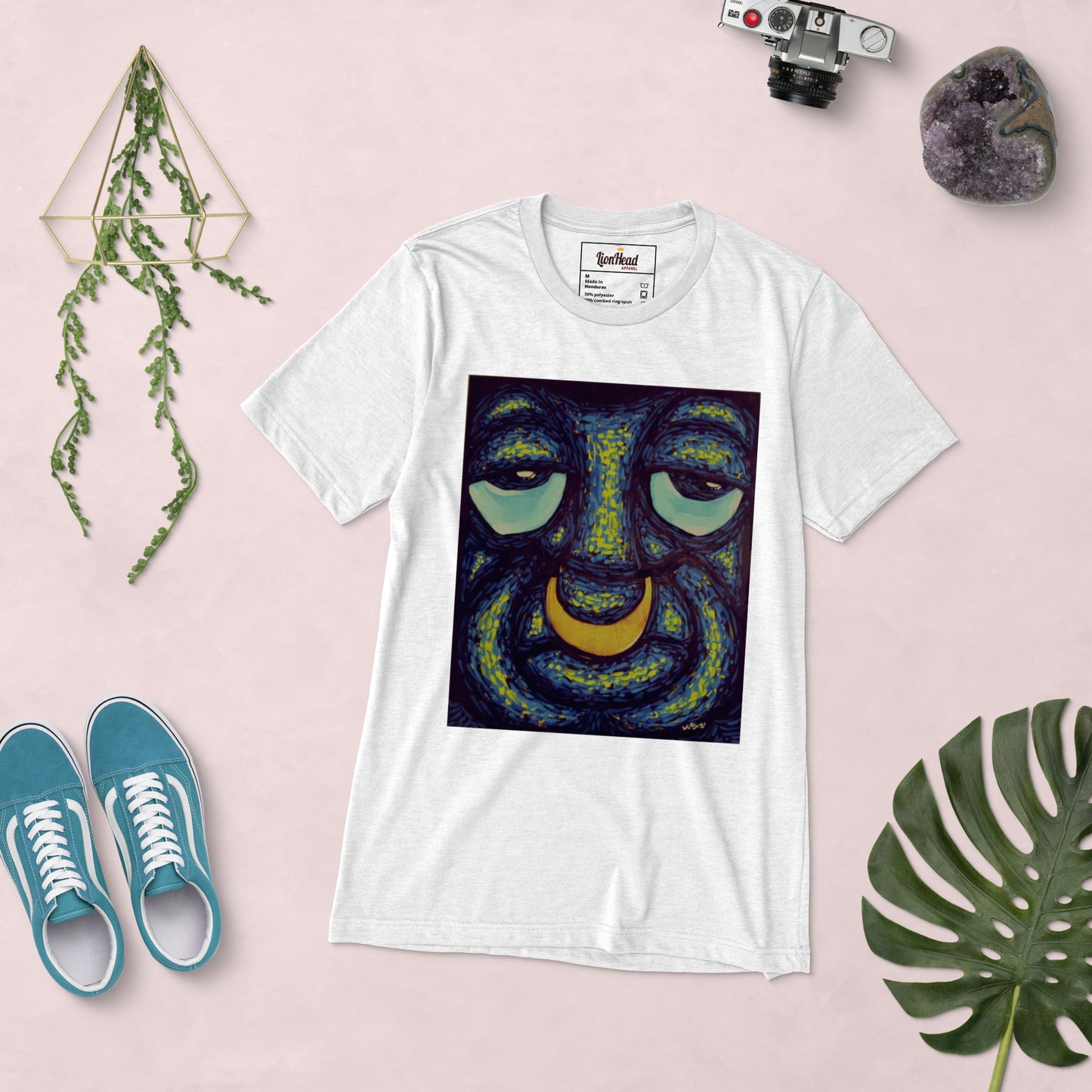 LionHead Apparel NOMO art "BigFace" Short sleeve t-shirt