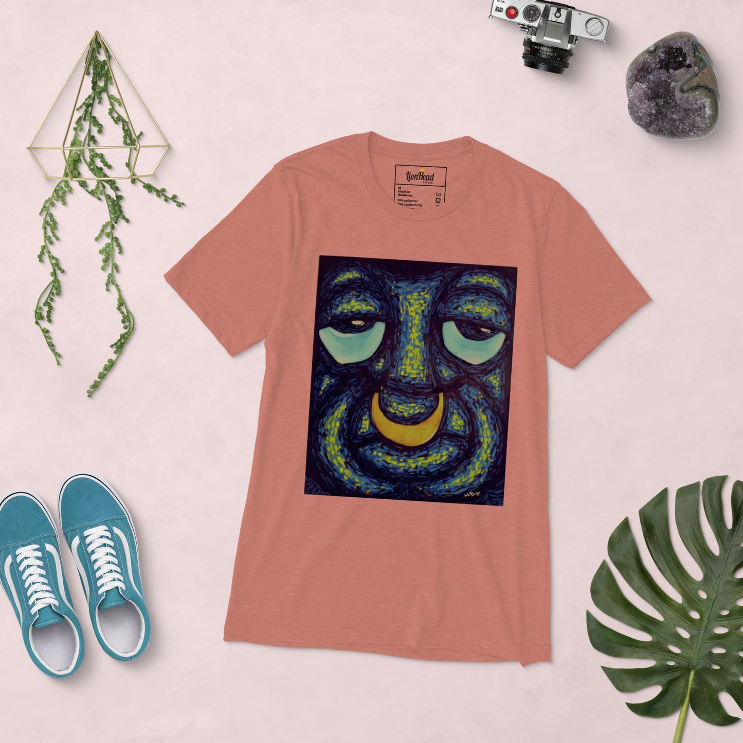 LionHead Apparel NOMO art "BigFace" Short sleeve t-shirt