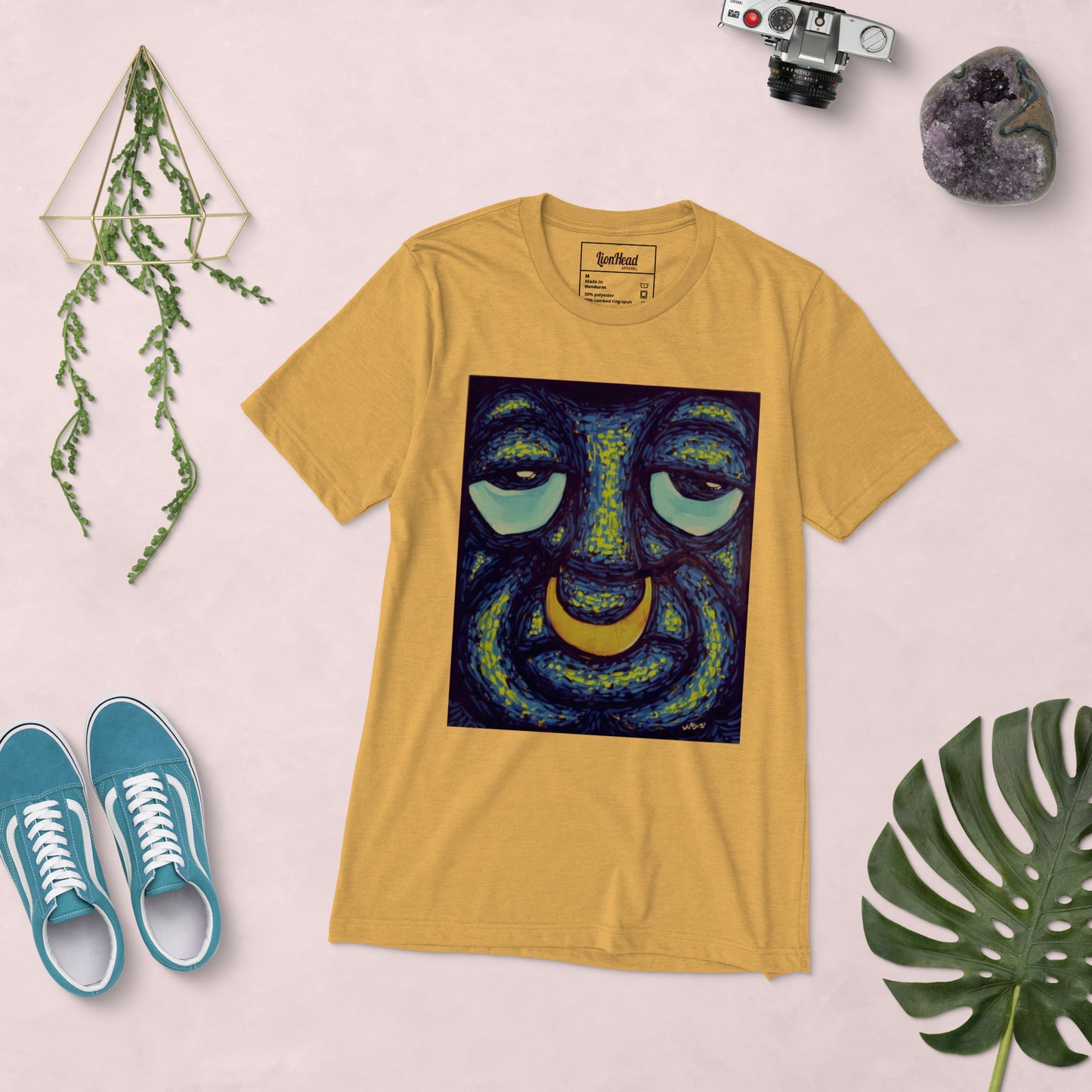 LionHead Apparel NOMO art "BigFace" Short sleeve t-shirt