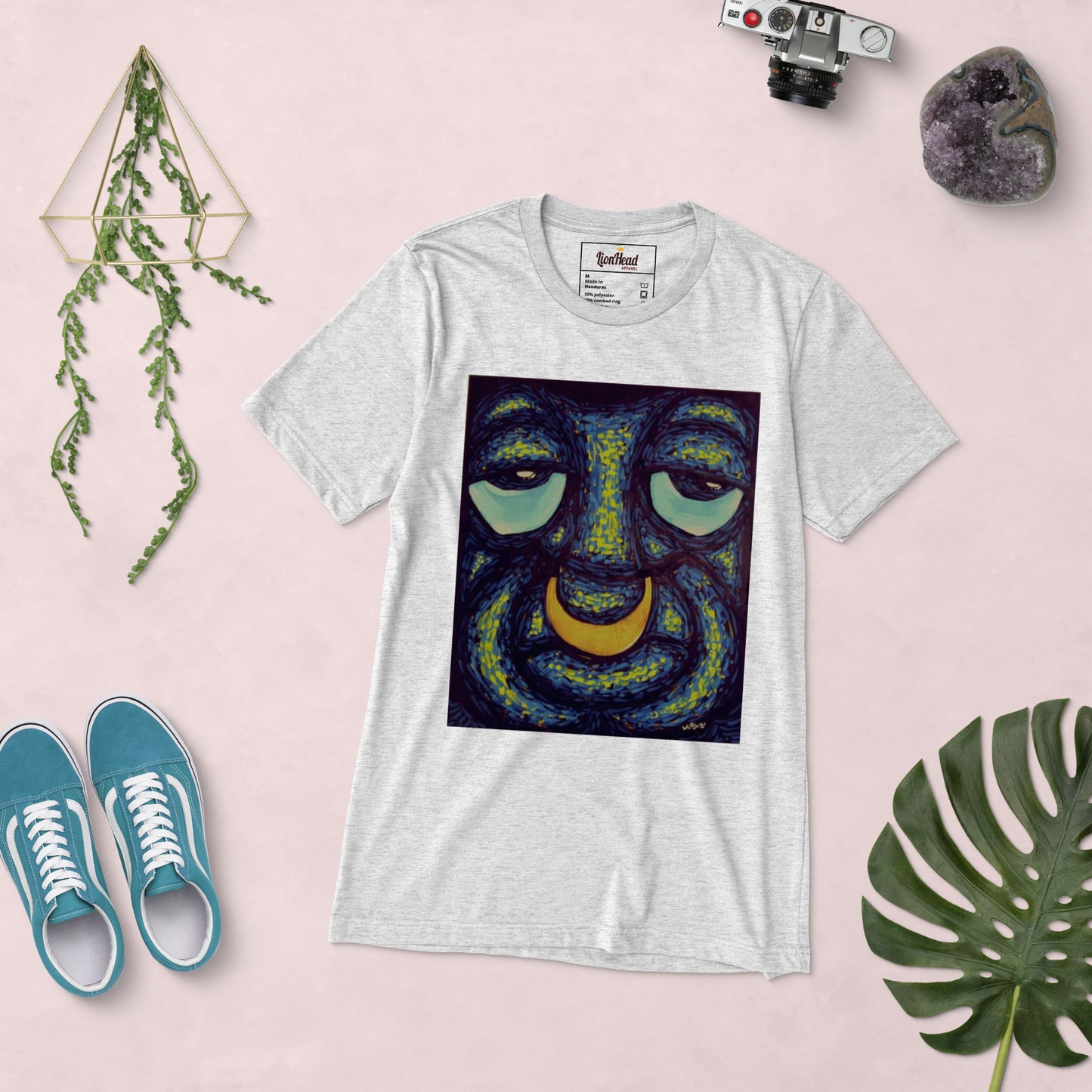 LionHead Apparel NOMO art "BigFace" Short sleeve t-shirt